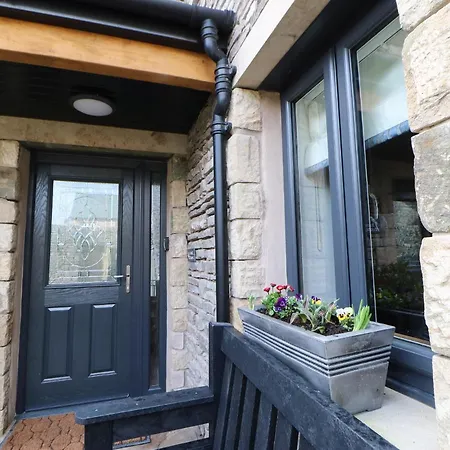 Macaw Cottages, No 4 Apartment