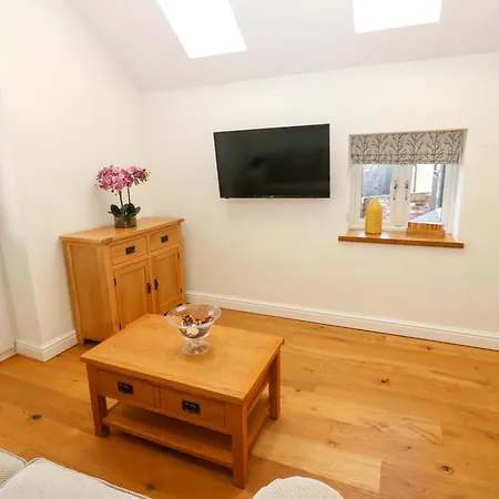 Macaw No 4 アパート